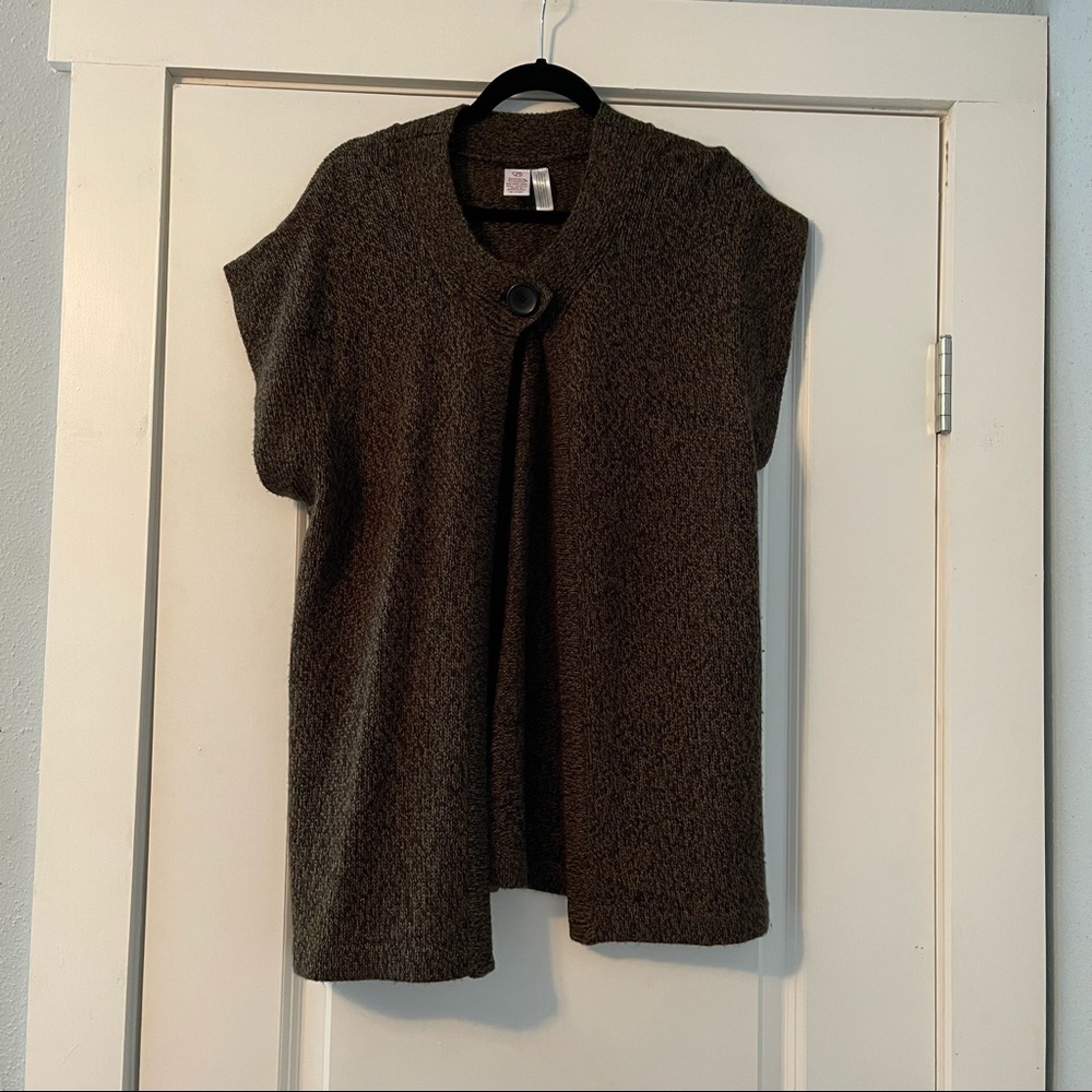 Bobbie Brooks 20-22 brown cardigan